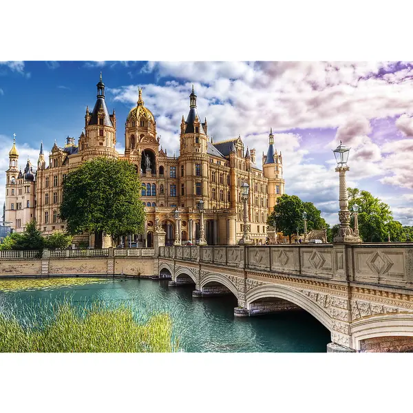 Puzzle 1000 piese - Castelul de pe insula | Trefl