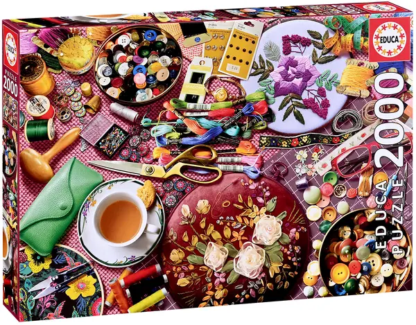 Puzzle Educa din 2000 piese - Masă de cusut