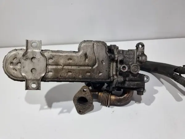 Racitor gaze 03G131513J Volkswagen Jetta 6 (2010-2014) 2.0 tdi CFFB