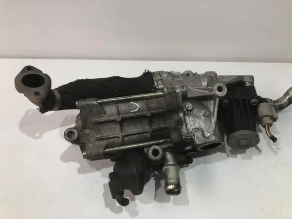 Racitor gaze egr fw93-9u438-aa Jaguar XF (2015->) [x260] 3.0d 306dt euro 6