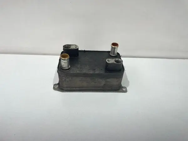 Racitor ulei 4e0317021e Audi A6 (2004-2011) [4F2, C6] 3.0 tdi