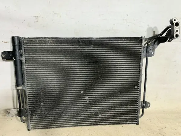 Radiator ac 5N0820411E Volkswagen Tiguan (2007-2011) 1.4 tsi CAXA