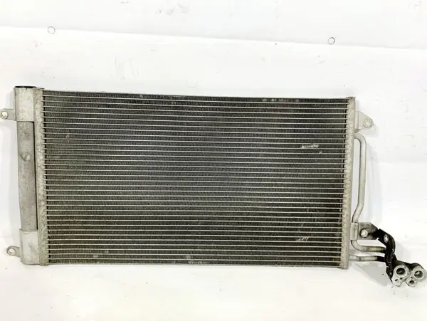 Radiator ac 6R0820411D Volkswagen Polo 5 (2009-2017)[6R] 1.6 tdi CAYB