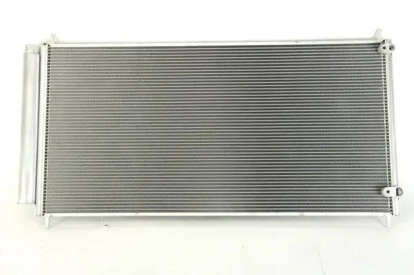 Radiator AC condensator TOYOTA AURIS 2.0 D-4D