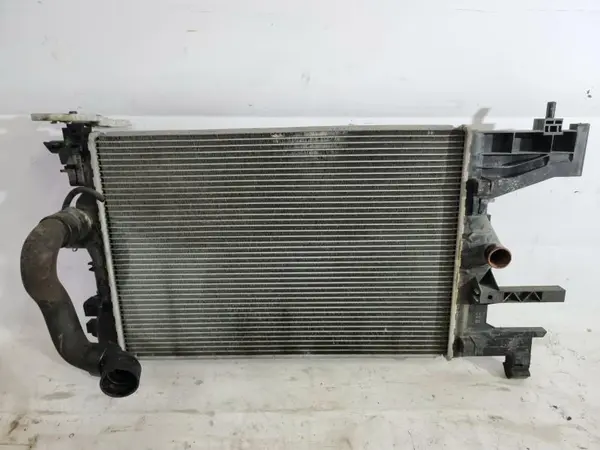 Radiator apa 13281773 Opel Astra J (2009-2012) 1.4 benzina A14XER