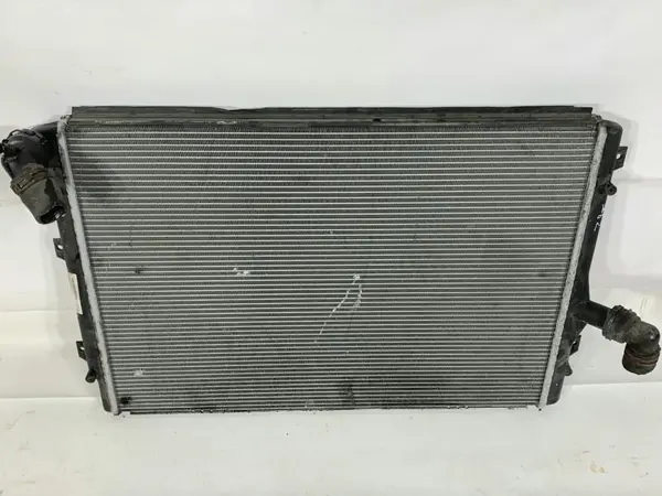 Radiator apa 1K0121251DM Skoda Superb 2 (2008-2013) 2.0 tdi; 1.6 tdi CFFB; CAY; CFGB; CBBB