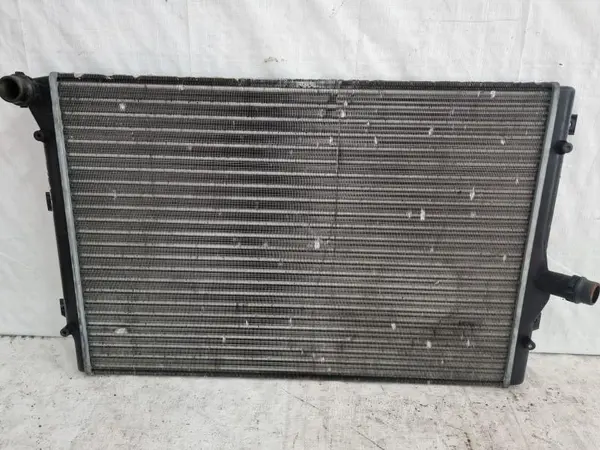 Radiator apa 1K0121251EH Skoda Octavia 2 facelift (2008-2013) 2.0 tdi CFFB