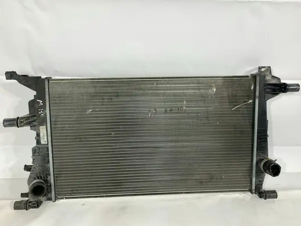 Radiator apa 214105378R Renault Scenic 3 facelift (2012-2013) 1.5 dci K9K (636) 110 cp
