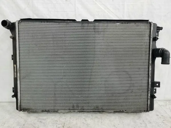 Radiator apa 5N0121253L Seat Leon 2 facelift (2009-2012) 2.0 tdi CFFB