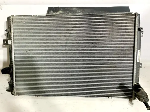 Radiator apa 5N0121253P Seat Alhambra 2 (2010-2015) 2.0 tdi CFFB
