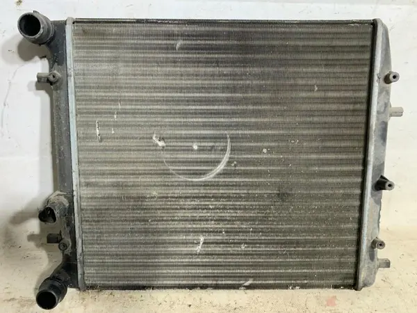 Radiator apa 6Q0121253R Skoda Fabia (1999-2008) 1.2 benzina BMD