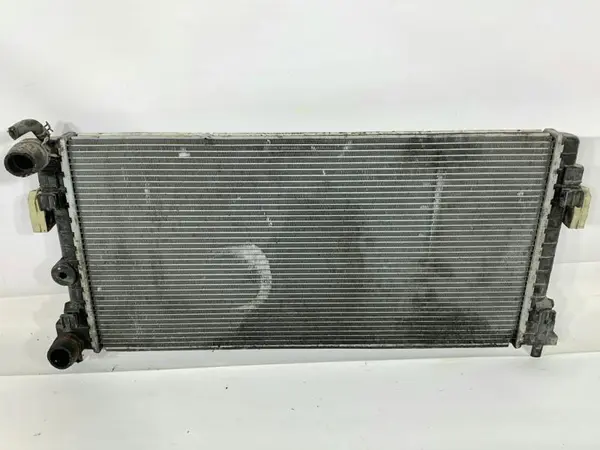 Radiator apa 6R0121253L Volkswagen Polo 5 (2009-2017)[6R] 1.4 tdi CUSB