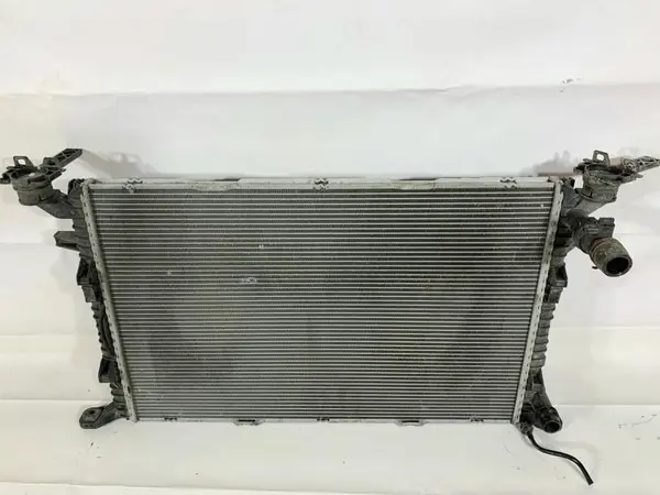Radiator apa 8K0121251L Audi Q5 (2008-2012) [8R] 2.0 tfsi; 2.0 tdi CAHA