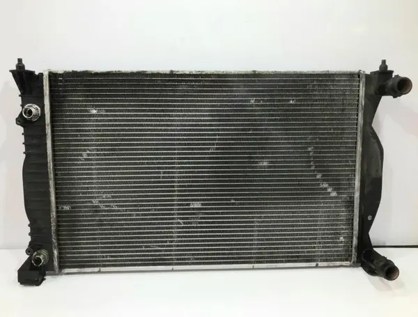 Radiator apa Audi A4 (2001-2004) [8E2, B6] 2.0 tdi