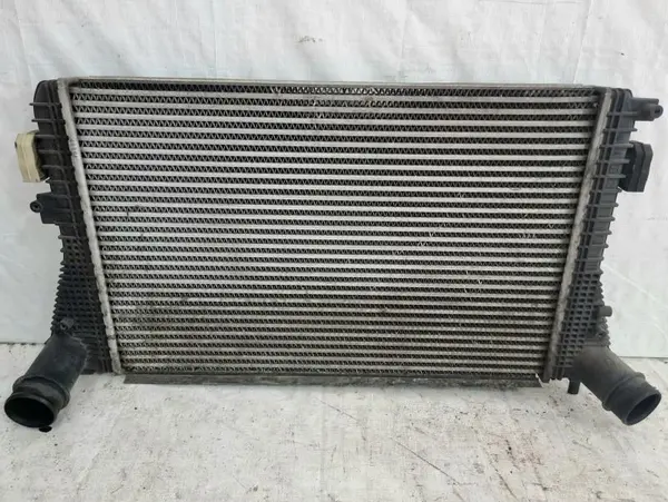 Radiator intercooler 1K0145803CA Skoda Superb 2 facelift (2013-2015) 2.0 tdi CFFB