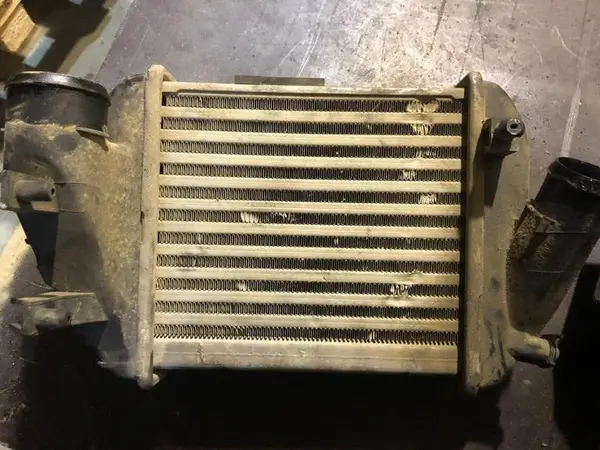 Radiator intercooler 8E0145805F Audi A6 (1997-2004) [4B, C5] 1.9 tdi