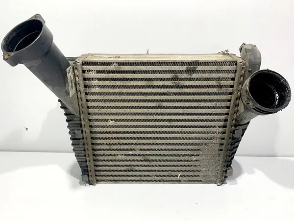 Radiator intercooler dreapta 7L6145804 Volkswagen Touareg 2 (2010-2015) [7P] 2.0 tdi CASA