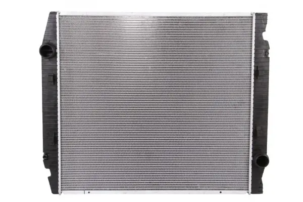 Radiator motor (fara cadru) potrivit IVECO EUROTRAKKER, STRALIS I, STRALIS II, S-WAY, TRAKKER I, TRAKKER II, T-WAY, X-WAY 8210.42L(TCA)-F3HGE611Z 01.93-