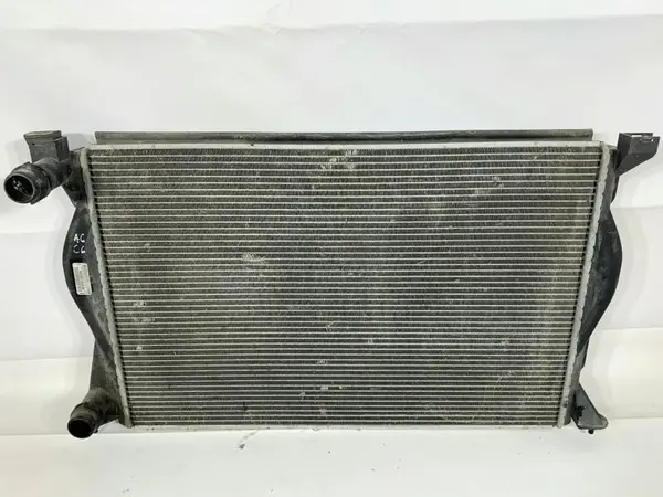 Radiator racire apa 4F0121251Q Audi A6 Allroad (2006-2011) [4FH, C6] 2.0 tdi CAHA