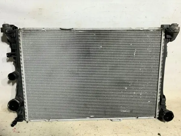 Radiator racire apa A0995002703 Mercedes E-Class (2009->) [W212] 2.2 cdti A651