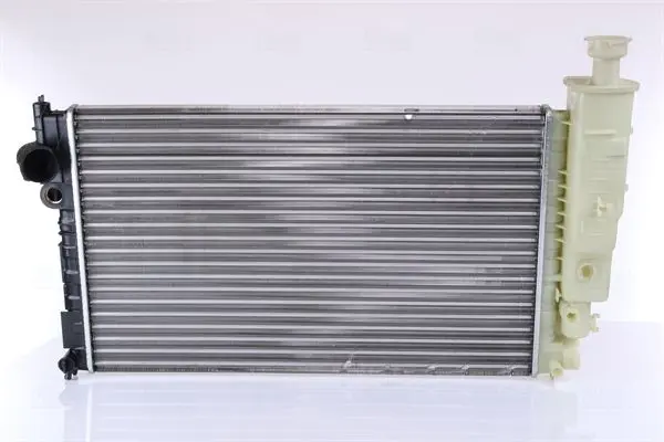 Radiator, racire motor NISSENS 63528