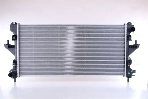Radiator, racire motor NISSENS 63556