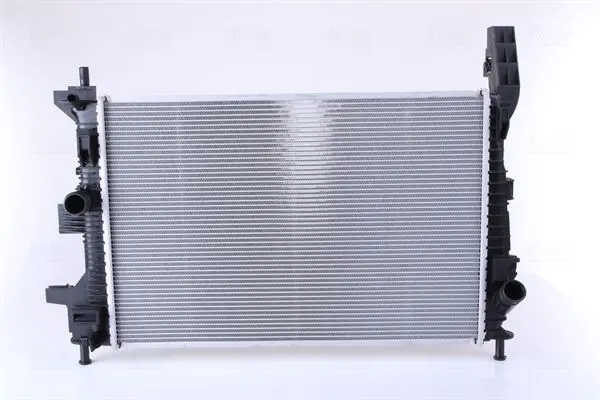 Radiator, racire motor NISSENS 66860