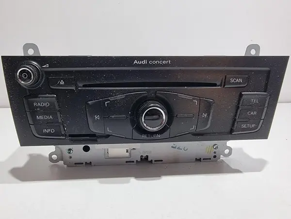 Radio cd 8T2035186Q Audi A5 (2007-2011) [8T3]