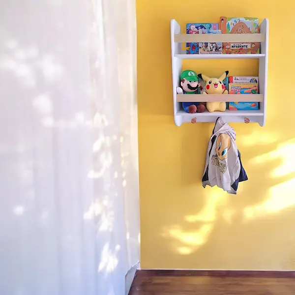 Raft 2in1 organizator jucariicartiaccesorii si cuier pentru copii Ginger Home Wall Storage Alb,realizat din lemn