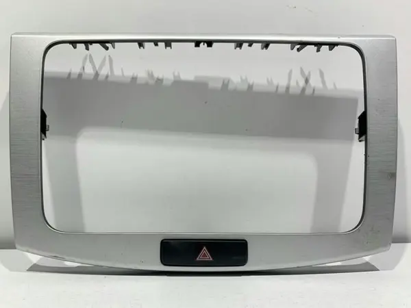 Rama / ornament radio cd 3AA858069H Volkswagen Passat CC facelift (2012-2016)