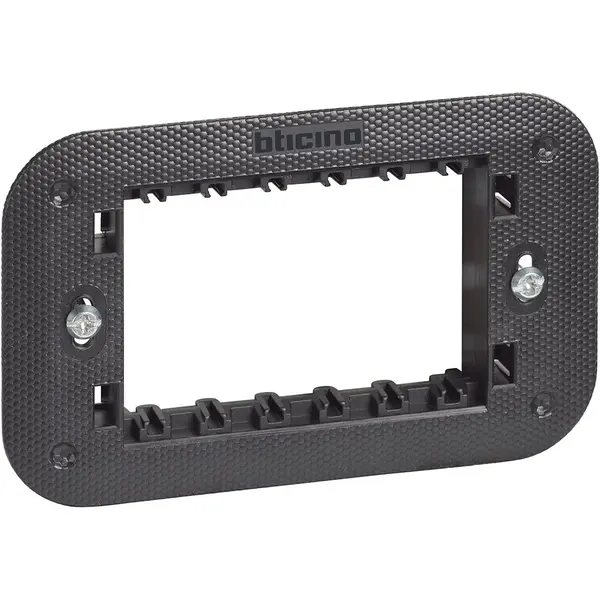 Rama suport 3 module Bticino Living Now K4703