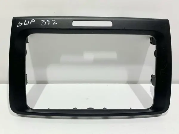 Rama / trim navigatie 3T0858069 Skoda Superb 2 (2008-2013)