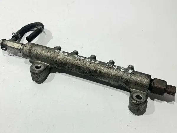 Rampa injectie Nissan X-Trail (2007-2010) [T31] 2.2 dci