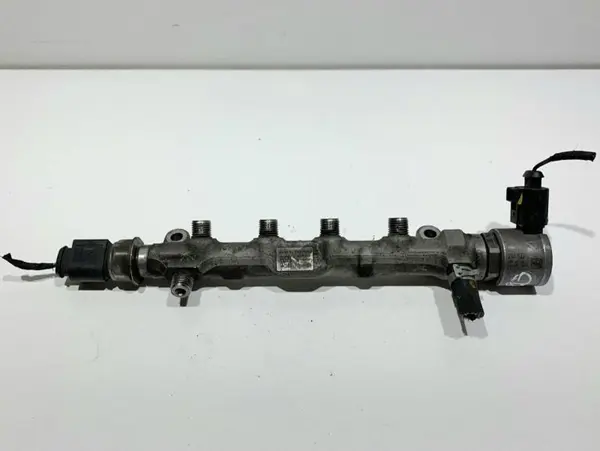 Rampa injectoare 04L130764C Seat Leon 3 (2012-2016) 2.0 tdi CUVC; CUWA; CRLB; DEUA