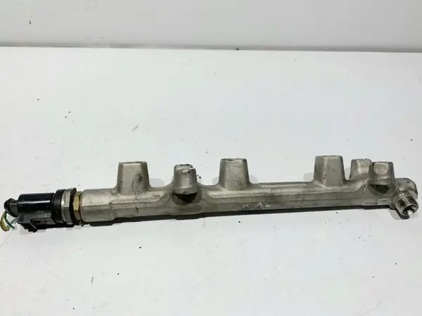 Rampa injectoare 05C133320A Skoda Octavia 4 (2019-2024) 1.0 tsi DLAC