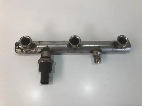 Rampa injectoare 06e130089 Audi A6 (2004-2011) [4F2, C6] 3.2 benzina