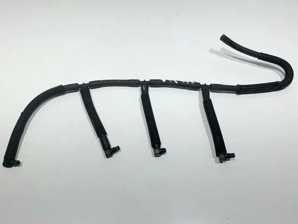 Rampa retur injectoare 03L130235AF Skoda Roomster facelift (2010-2015) 1.6 tdi CAYC