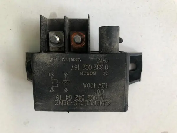 Releu baterie a0025426419 Mercedes E-Class (2002-2008) [W211] 2.2 cdi