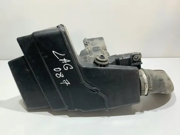 Rezonator aer 8200686266 Renault Laguna 3 (2007-2010) 2.0 benzina M4R (704)