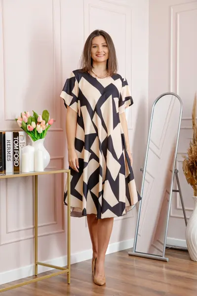Rochie dama neagra plus size cu imprimeu abstract si croi lejer Jany