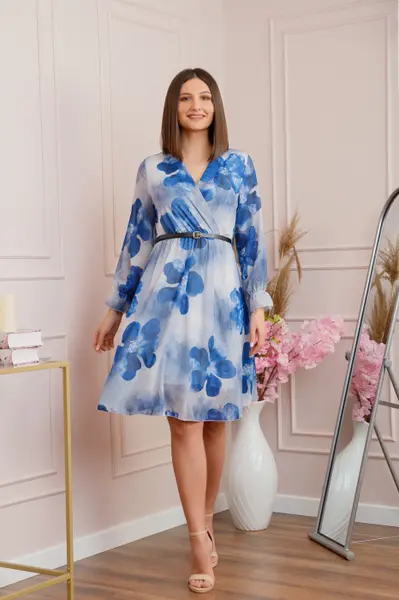 Rochie eleganta Melody din voal cu imprimeu floral albastru si bust petrecut