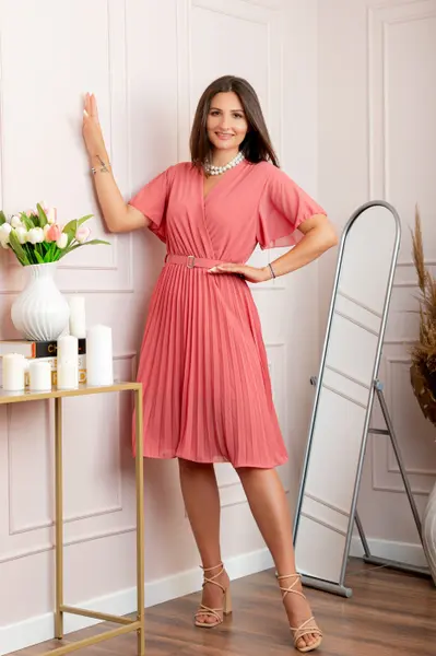 Rochie eleganta plisata din voal Cassie cu decolteu in V - Corai
