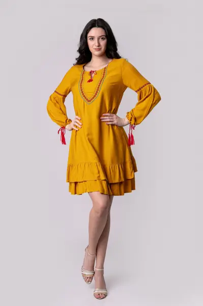 Rochie galben mustar boho chic cu volane si maneca lunga