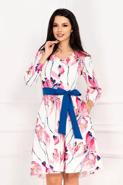 Rochie InPuff de zi ecru in clos cu imprimeu floral lalele