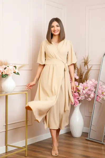 Rochie Lara petrecuta cu maneci scurte - Crem