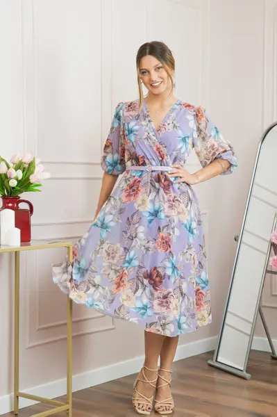 Rochie lila din voal cu imprimeu floral si curea ajustabila