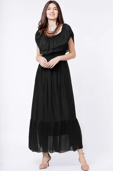 Rochie lunga, neagra, din matase si vascoza, cu volan pe umeri