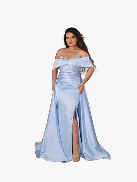 Rochie Lunga “Onyela”, cu Trena Albastru - M