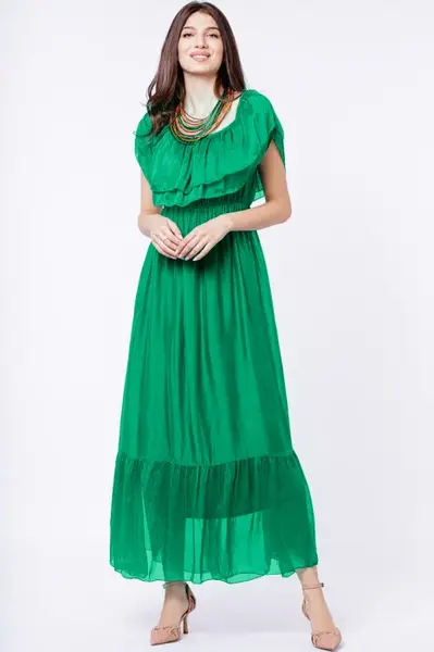 Rochie lunga, verde, din matase si vascoza, cu volan pe umeri