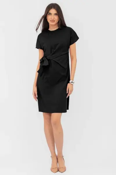 Rochie midi, neagra, din vascoza, petrecuta pe talie